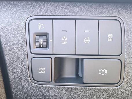 2025 Hyundai Staria I, белый, 5800000 рублей, вид 3