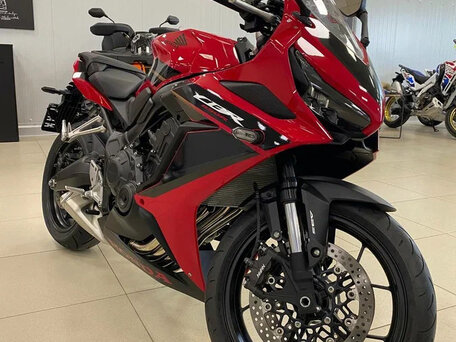 2024 Honda CBR 650R, красный, 1280000 рублей, вид 1