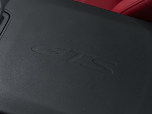 2026 Porsche Panamera GTS III, чёрный, 28300000 рублей - вид 21