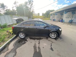 2013 Chevrolet Aveo II, чёрный, 870000 рублей, вид 2