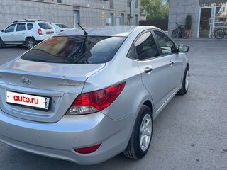 2012 Hyundai Solaris I, серебристый, 600000 рублей, вид 5
