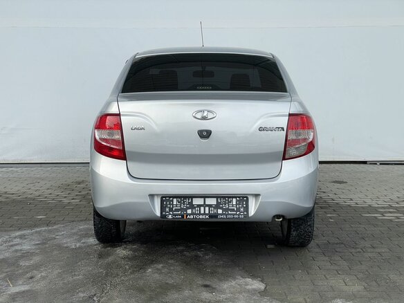2018 Lada (ВАЗ) Granta I, серебристый, 469000 рублей - вид 6