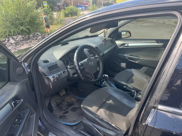 2010 Opel Astra H Рестайлинг, чёрный - вид 12
