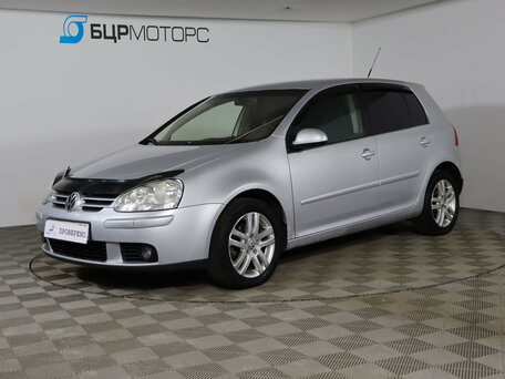Volkswagen Golf V