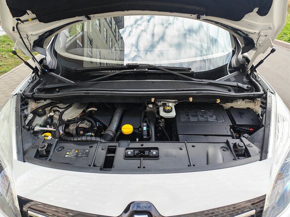 2016 Renault Scenic III Рестайлинг 2, белый, 970000 рублей - вид 16