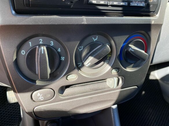 2010 Hyundai Accent ТагАЗ II, серый, 399000 рублей - вид 13