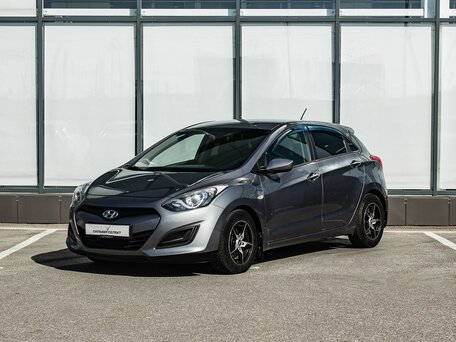 Hyundai i30 II