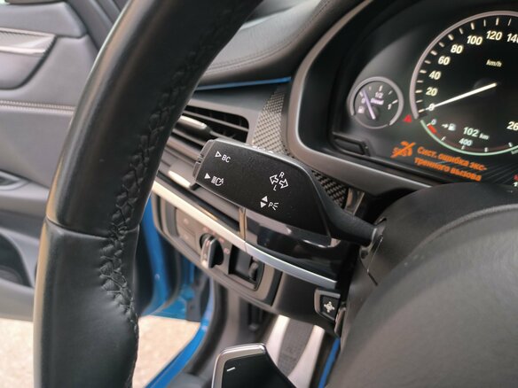 2018 BMW X6 30d II (F16), голубой, 4650000 рублей - вид 21