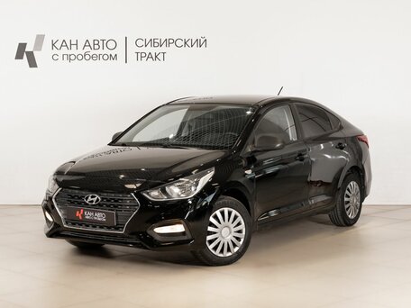 2018 Hyundai Solaris II, чёрный, 899700 рублей, вид 1