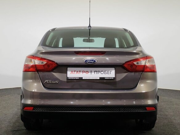 2014 Ford Focus III, серый - вид 5