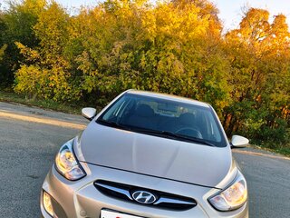 2012 Hyundai Solaris I, золотистый, 530000 рублей, вид 2