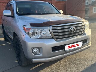 2012 Toyota Land Cruiser 200 Series Рестайлинг 1, серебристый, 3900000 рублей, вид 2