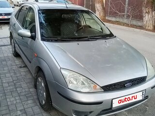 2004 Ford Focus I Рестайлинг, серебристый, 550000 рублей, вид 2