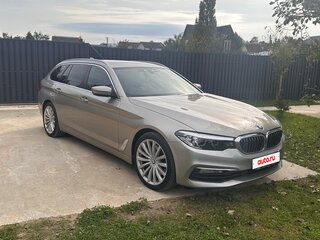 2017 BMW 5 серии 530d xDrive VII (G30/G31/G38), серый, 3750000 рублей, вид 2