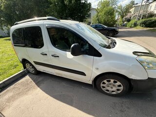 2010 Peugeot Partner II, белый, 350000 рублей, вид 3