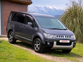 2013 Mitsubishi Delica D:5 I, серый, 1600000 рублей, вид 1