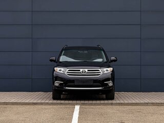 2013 Toyota Highlander II (XU40) Рестайлинг, чёрный, 1995000 рублей, вид 2