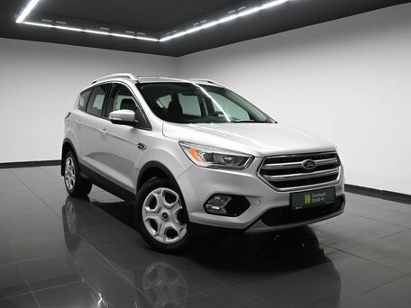 2017 Ford Kuga II Рестайлинг, серебристый, 1745000 рублей, вид 5