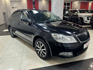 2013 Skoda Octavia II (A5) Рестайлинг, чёрный, 1035000 рублей, вид 3