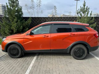 2020 Lada (ВАЗ) Vesta SW Cross I, оранжевый, 1100000 рублей, вид 4