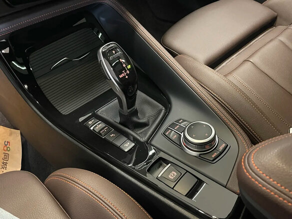 2021 BMW X2 sDrive20i I (F39), белый, 1685000 рублей - вид 18