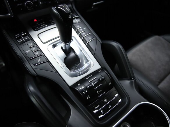 2012 Porsche Cayenne GTS II (958), чёрный - вид 15
