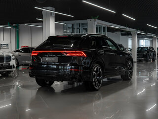 2021 Audi RS Q8 I, чёрный, 10900000 рублей, вид 5