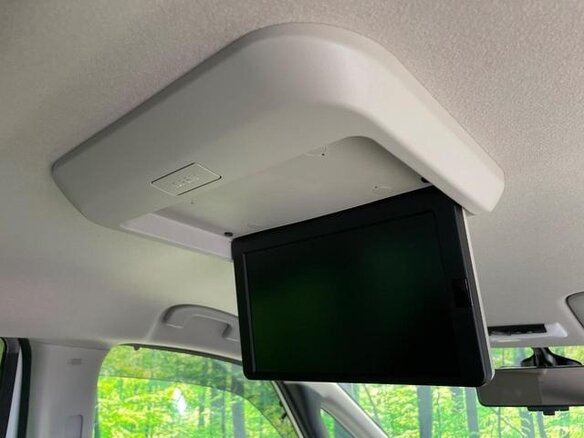 2022 Nissan Serena S-Hybrid V (C27) Рестайлинг, белый, 1616555 рублей - вид 7