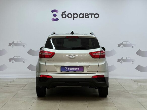 2019 Hyundai Creta I, бежевый, 1745000 рублей - вид 4