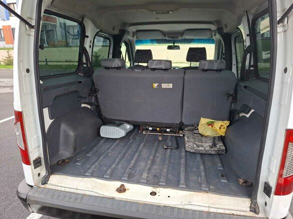 2012 Ford Tourneo Connect I Рестайлинг, белый, 790000 рублей - вид 17