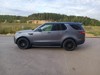 2017 Land Rover Discovery V, серый, 3300000 рублей, вид 5