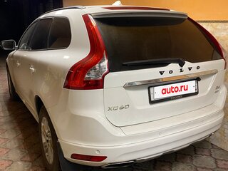 2015 Volvo XC60 I Рестайлинг, белый, 1570000 рублей, вид 3