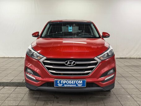 2017 Hyundai Tucson III, красный, 1700000 рублей, вид 5