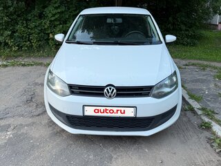 2011 Volkswagen Polo V, белый, 405000 рублей, вид 1