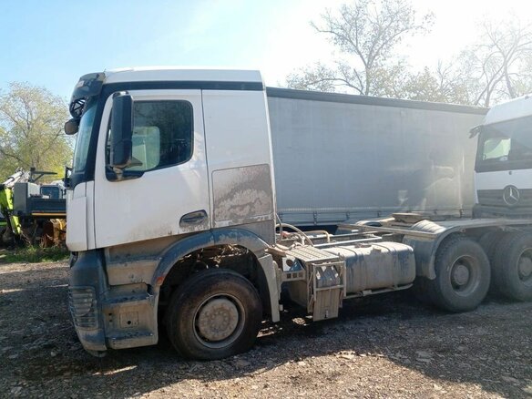 2023 Mercedes-Benz Arocs, белый, 9182700 рублей - вид 1
