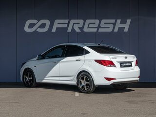 2015 Hyundai Solaris I Рестайлинг, белый, 830000 рублей, вид 2