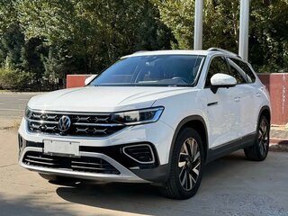 2022 Volkswagen Tayron I Рестайлинг, белый, 2600000 рублей, вид 1