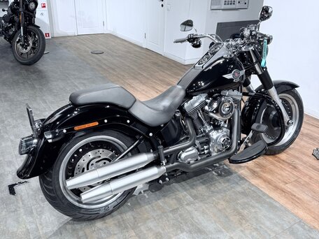 2012 Harley-Davidson Fat Boy, чёрный, 1299000 рублей, вид 4