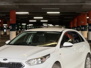 2018 Kia Ceed III, белый, 1449999 рублей, вид 1