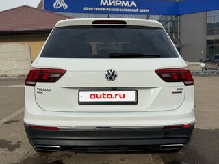 2017 Volkswagen Tiguan Allspace II, белый, 2450000 рублей, вид 4