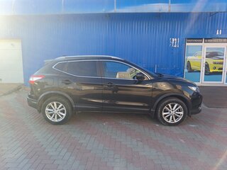 2017 Nissan Qashqai II, чёрный, 1790000 рублей, вид 4