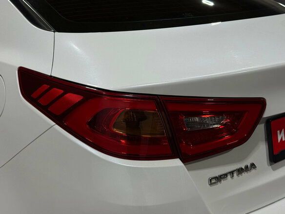 2015 Kia Optima III Рестайлинг, белый, 1600000 рублей - вид 7