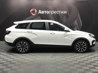 2026 Lada (ВАЗ) Vesta SW Cross I Рестайлинг (NG), белый, 2023000 рублей, вид 4