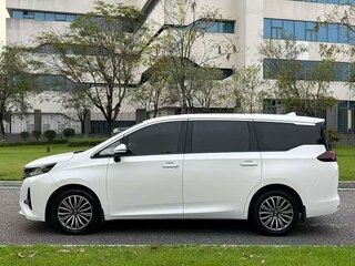 2021 GAC Trumpchi M6, белый, 1860000 рублей, вид 2