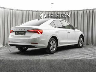 2020 Skoda Octavia IV (A8), белый, 2540000 рублей, вид 5