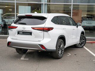 2026 Toyota Highlander IV (XU70), белый, 5900000 рублей, вид 5
