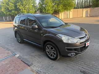 2011 Citroen C-Crosser, коричневый, 1150000 рублей, вид 3