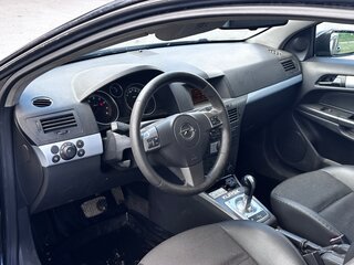 2006 Opel Astra GTC H, чёрный, 320000 рублей, вид 5