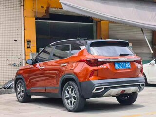 2022 Kia KX3, красный, 1248911 рублей, вид 5