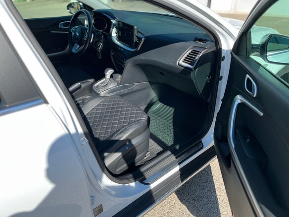 2021 Kia XCeed I, белый, 2150000 рублей - вид 7